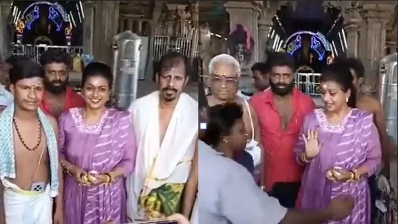 Viral Video : వివాదంలో మాజీ మంత్రి రోజా