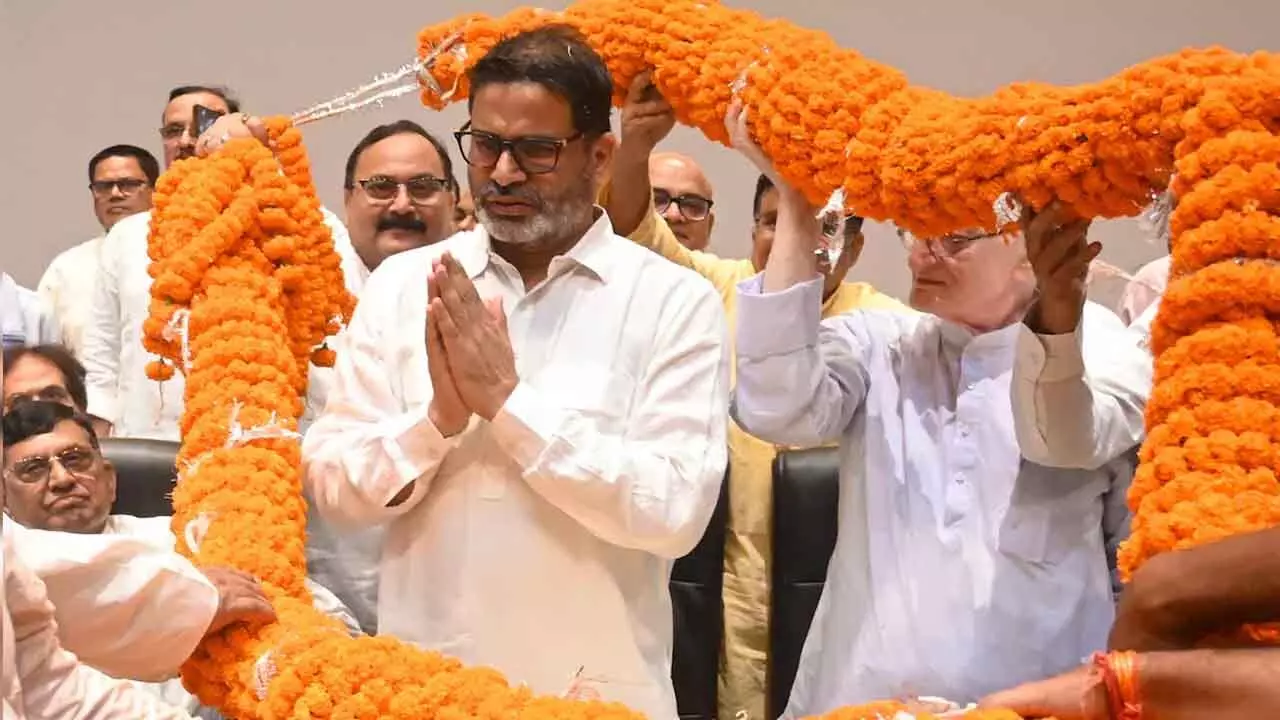 Prashant Kishor : ముహుర్తం ఫిక్స్ చేశాడు.. ఆ రోజే కొత్త రాజకీయ పార్టీ ప్ర‌క‌ట‌న‌