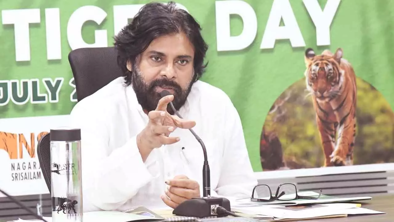 Pawan Kalyan : నల్లమల శివ, చిగుళ్ళ మల్లికార్జున్ ల మాటలు కదిలించాయి