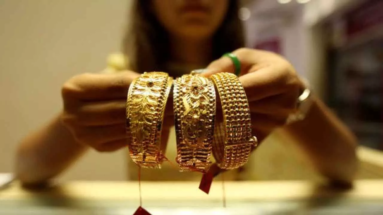 Gold Price : త‌గ్గిన బంగారం ధ‌ర‌