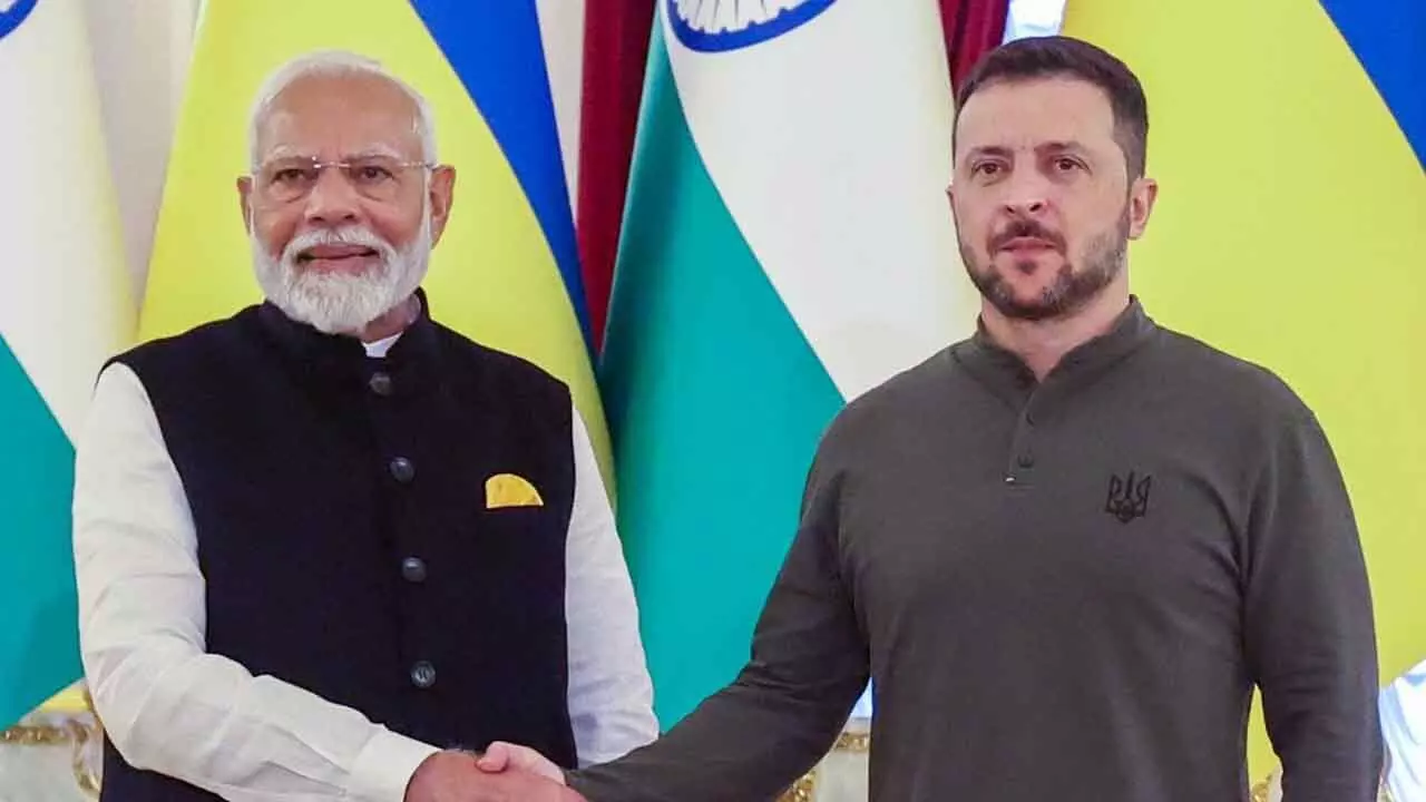 President Volodymyr Zelenskyy : ఆ రెండింటికీ మేము సిద్ధంగా ఉన్నాం.. ప్రధాని మోదీని కలిసిన తర్వాత జెలెన్స్కీ