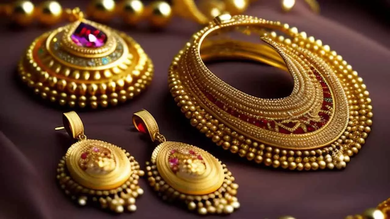 Gold Price : మ‌ళ్లీ త‌గ్గిన బంగారం, వెండి ధ‌ర‌లు