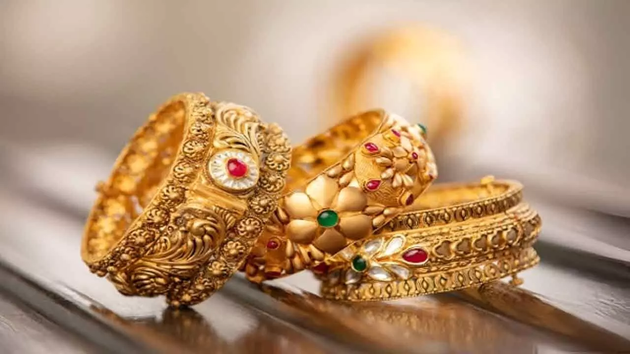 Gold Price : బంగారం, వెండి ధ‌ర‌లు ఇక్క‌డ తెలుసుకోండి..!