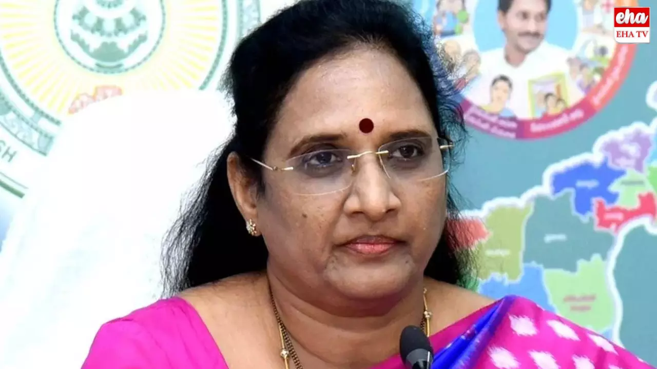 Vasireddy Padma Resing To YSRCP:వైసీపీకి వాసిరెడ్డి పద్మ రాజీనామా ... టీడీపీ అనుకూల మీడియాలో ప్రత్యక్షం!